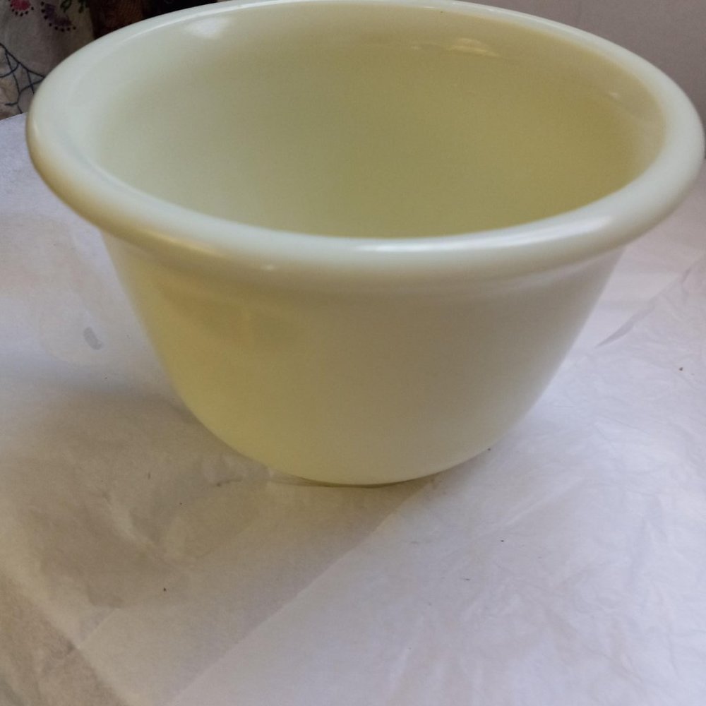 Vintage Yellow Custard KITCHEN GLASS Hamilton Beach